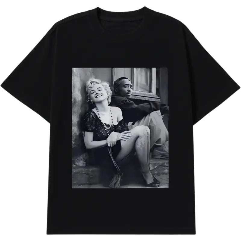 Oversized Graphic Tshirt, Classic Unisex Vintage 90s Style with B&W Couple Print, Soft Cotton Casual Fashion, Retro, Menswear