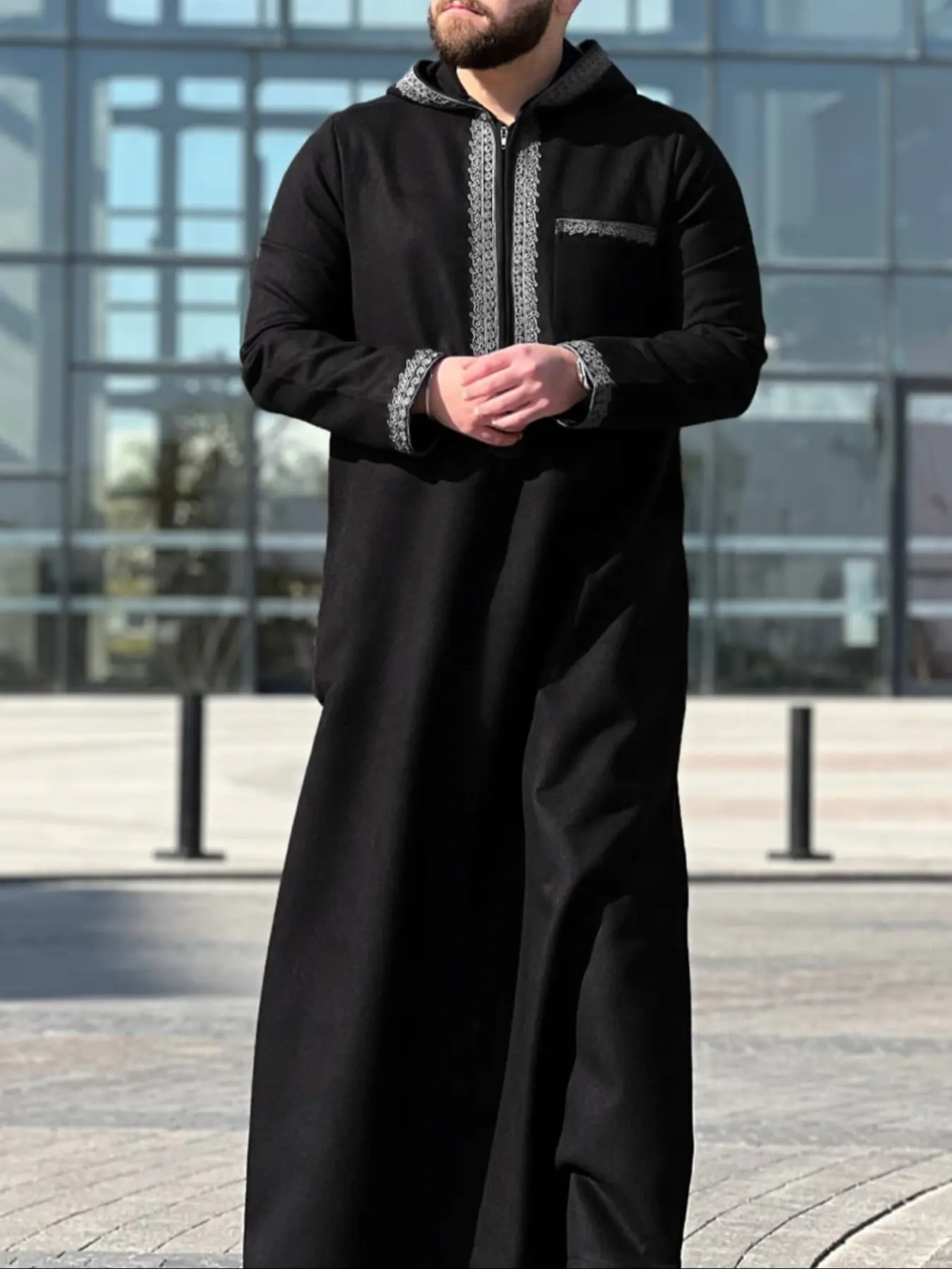 Muslim men's Arabic thobe Moroccan style long sleeves Embroidery Detail hooded design hanging fabric, Islamic Loose Fit men's Jelleba men's traditional clothing suitable for All Seasons Wear, festivals, party gifts