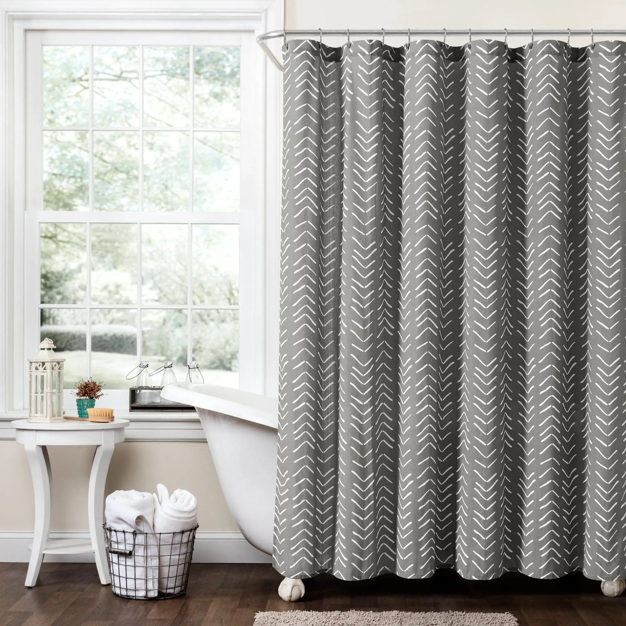 Lush Decor Hygge Modern Arrow Faux Linen Shower Curtain - 72x72 Bathroom Accessory, 52% Polyester 3% Nylon Soft Cotton Blend, Geometric Printed, Rod Pocket, Hook/Ring Clip Compatible, Machine Washable, Tumble Dry Friendly, Easy Installation