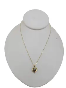 Cadena  finita con dije de corazón or 14k