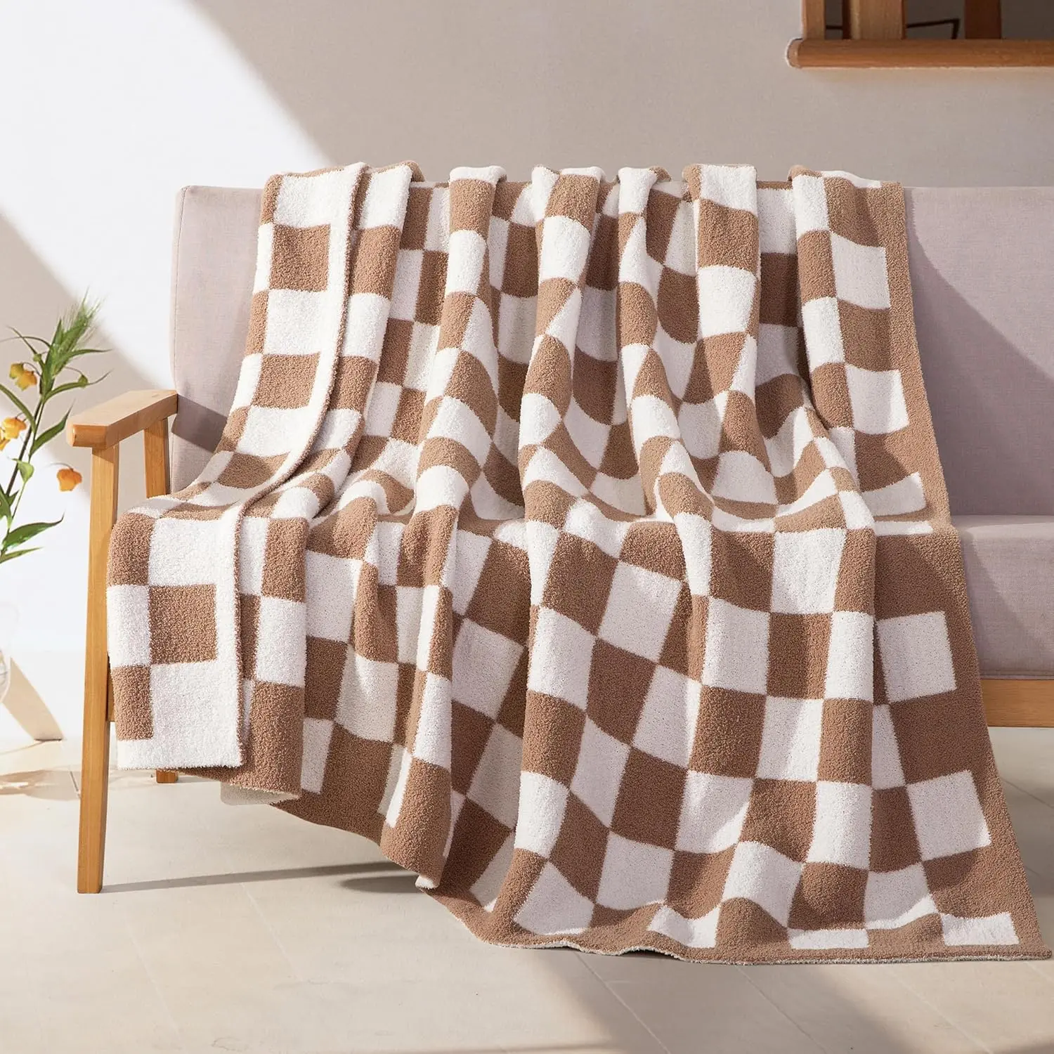 Elegant Comfort Ultra Soft Checkered Knitted Throw Blanket – Cozy Textured Woven Design, 50in x 70in