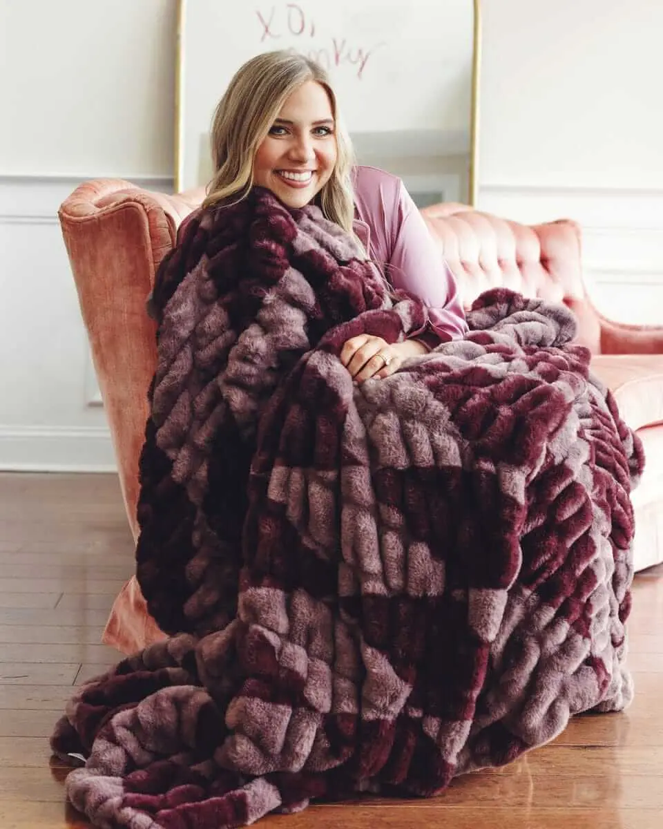 Hugs Shelby Mulberry Diamond Minky Couture Blanket - Soft Throws, Comfy Bedding with Cozy Aesthetic, Ideal Gift for Baby Home Use, Hang to Dry, Comfy Linen Piece, Comfy Blankets, Gift Blanket