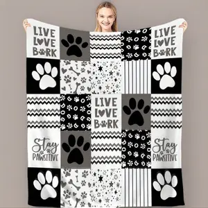 [Comfortable Dog Blanket] Soft, warm, comfortable, vintage-style blanket with dog paw prints and turquoise wood grain pattern, ultra-soft flannel printed blanket, suitable as a birthday gift, home accessory, wedding gift, or souvenir blanket celebration