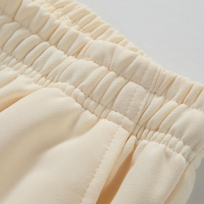 New upgraded men’s hooded sweatshirt and matching drawstring sweatpants—solid-color jogger pants for a casual, comfortable loose fit (runs small). Suitable for everyday wear in spring and autumn, ideal for the back-to-school season.