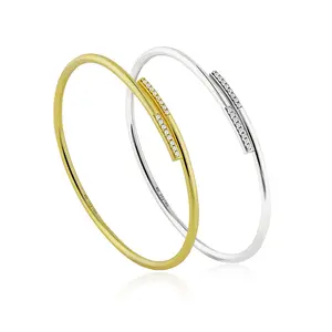 Pavé Flex Bangle