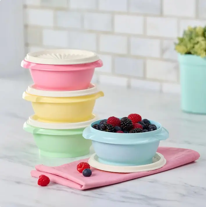 Tupperware Servalier 1¼-Cup Round Containers with Seals Set of 4 ...