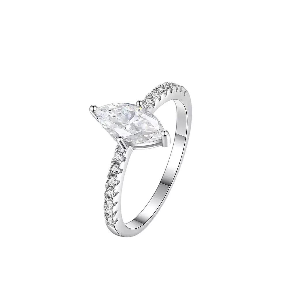 Drinsper Simple Marquise Ring - S925 0.5ct DVVS Colour Synthetic Moissanite Sterling Silver Engagement Ring for Women Girls Elegant Classic Style Suitable for Daily Wearing Birthday Anniversary Jewelry Gift for Her