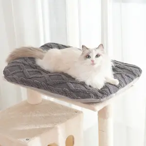 Self Warming Cat Bed Self Heating Cat Dog Mat Warm Pet Bed Indoor Outdoor Washable Kitten Pad for Puppy Kitten with Removable Cover