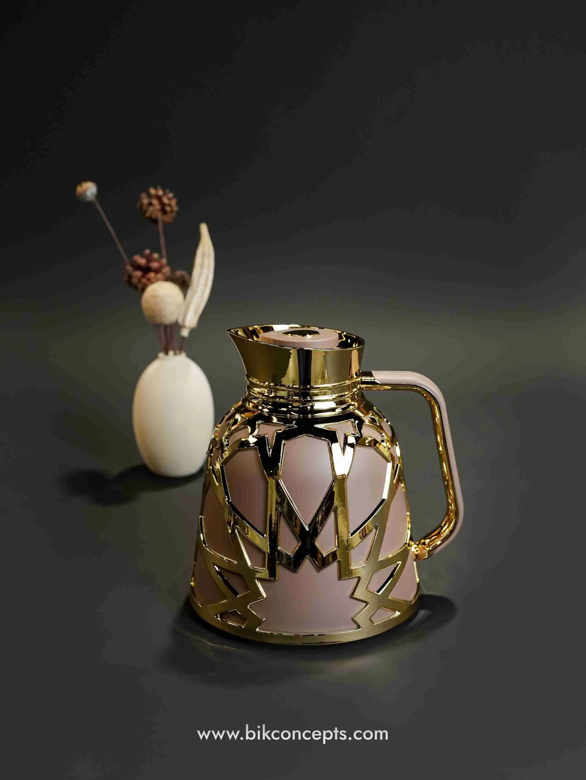 1L Gold & Mauve Metallic Insulated Glass Carafe, Sturdy Luxury Thermal Flask, Traditional Kitchen Tea & Coffee Serving Ware, Jugs