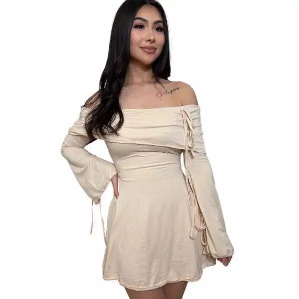 white midi cocktail dress Clarissa | White Lace Crew-Neck Short-Sleeve Midi Dress