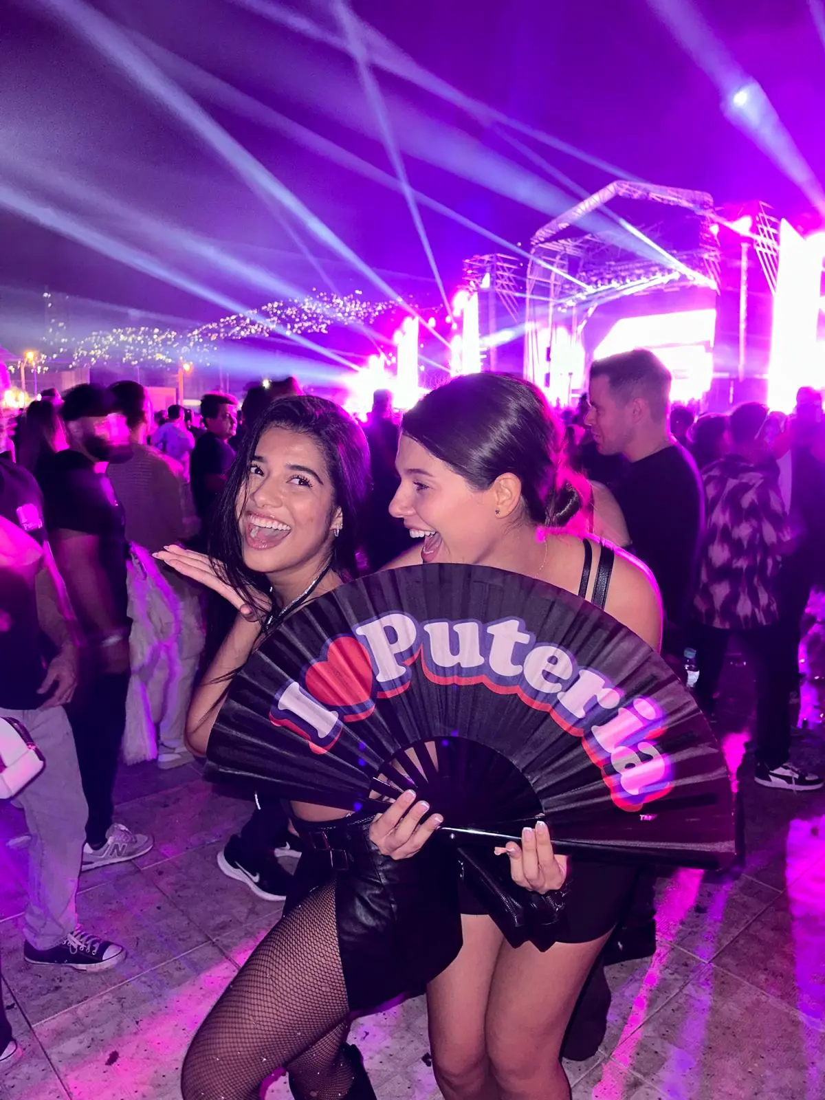 I Love Puteria Original Rave Fan