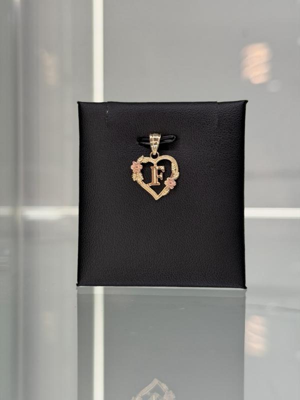 14KT Gold Heart Letters A-Z with Flowers Delicate and Beautiful 14KT Gold Heart Letters A-Z with Flowers Delicate and Beautiful