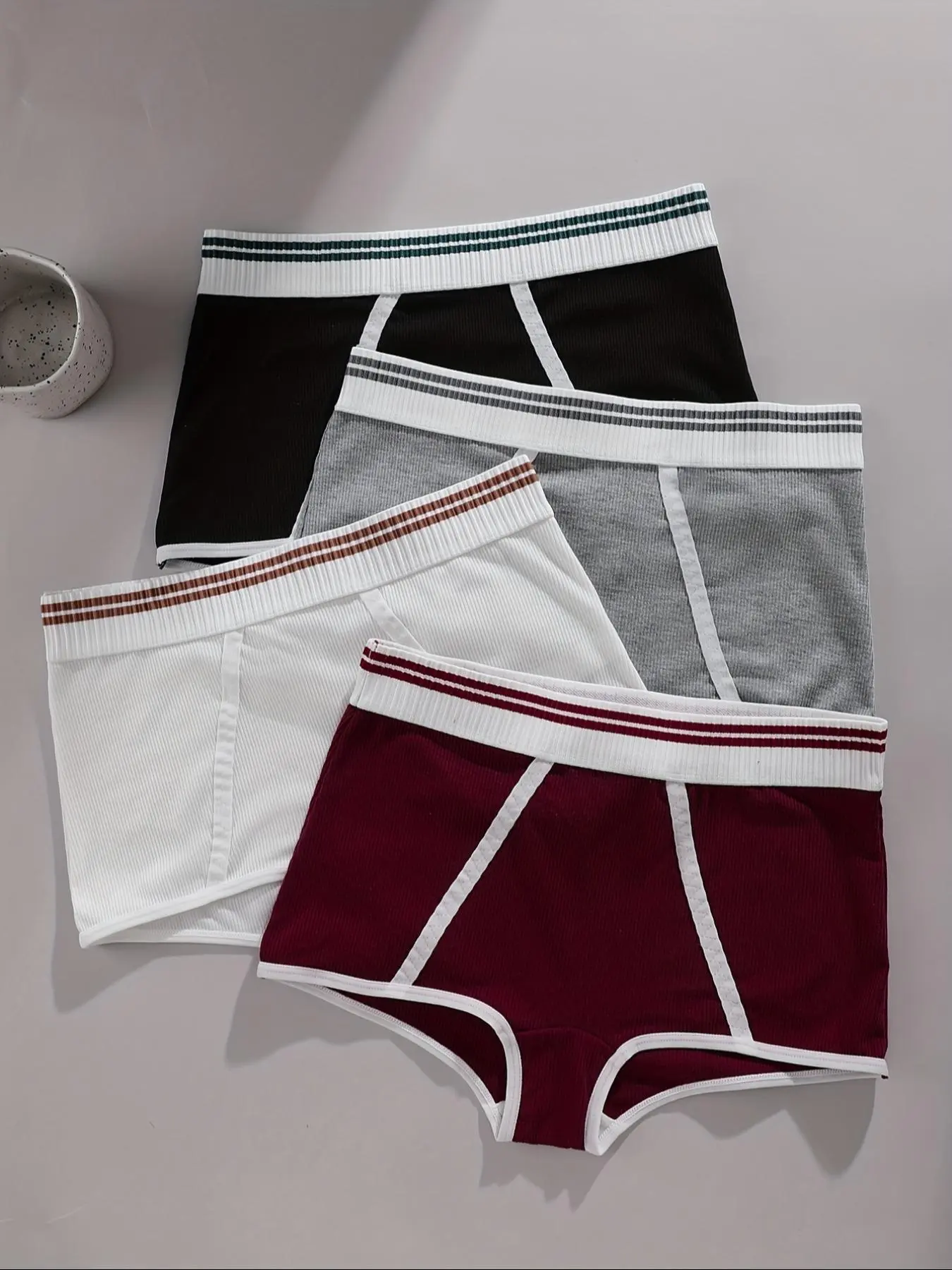 Women's Striped Trim Soft Breathable Fit Panties, Casual Comfy Panty for Daily Wear, Women's for All Seasons, Fashion Breathable Underwear, Casual Breathable Knicker, Fitted Underwear, Casual Everyday Panties