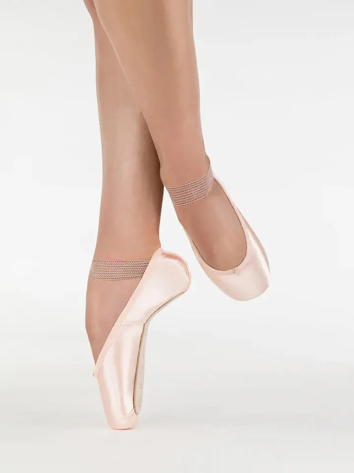 Suffolk Spotlight Pointe Shoe (Hard Shank)