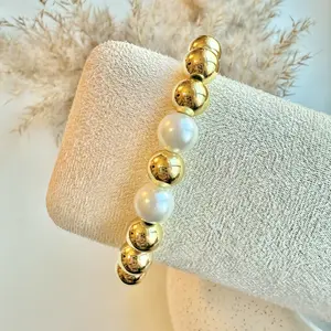 Chunky Beads Pearls Bracelet