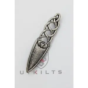 Kilt Pin – Inverloch, Claddagh Twist