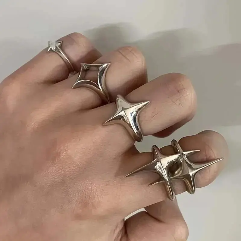 4pcs/set Punk Cross Star Hip Hop Ring Sets for Women Vintage Exaggerated Large Our Star Ring Finger Rings Y2K 2026 Jewelry Gift