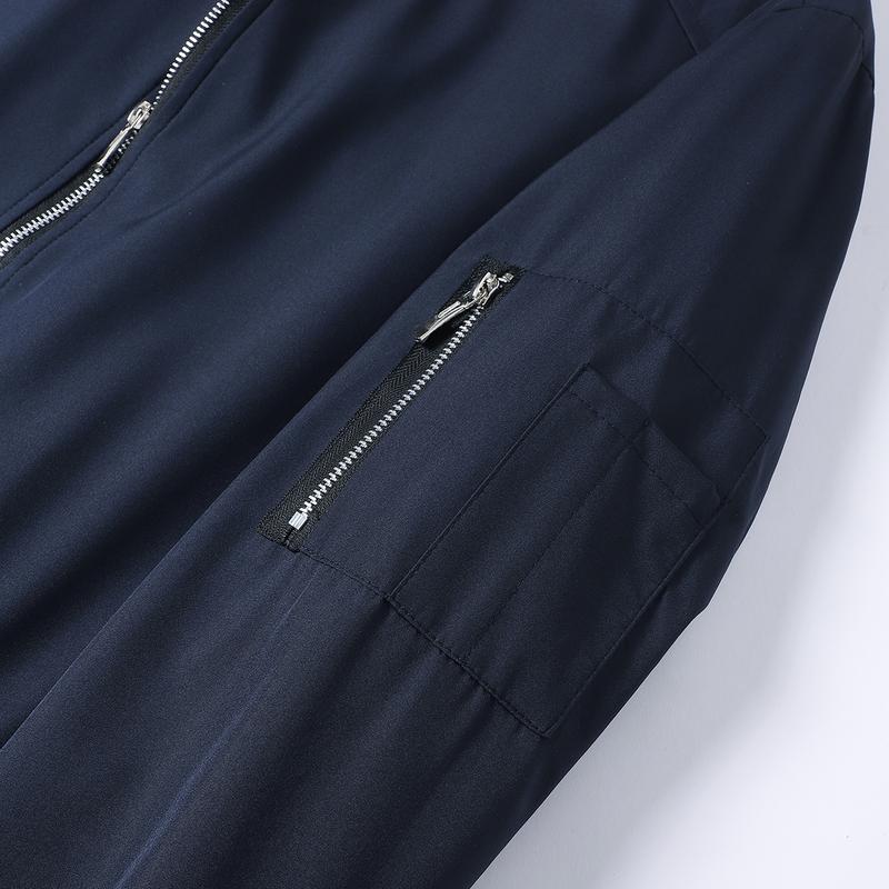 Men's lightweight casual jacket with sports slim fit zipper, stand collar, long sleeves, and zipper pockets, durable polyester fabric suitable for spring/autumn outdoor training, gym workouts, and casual wear, featuring a stylish minimalist design