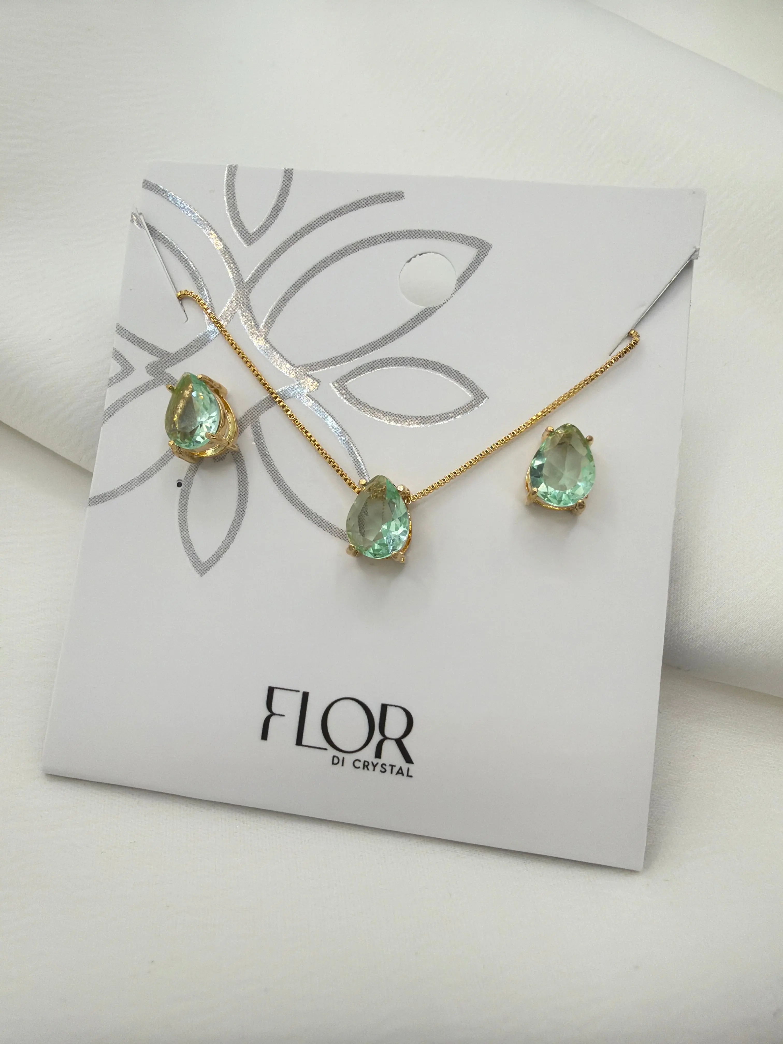 Conjunto - Luxury teardrop baby blue cz Necklace & Earring Set