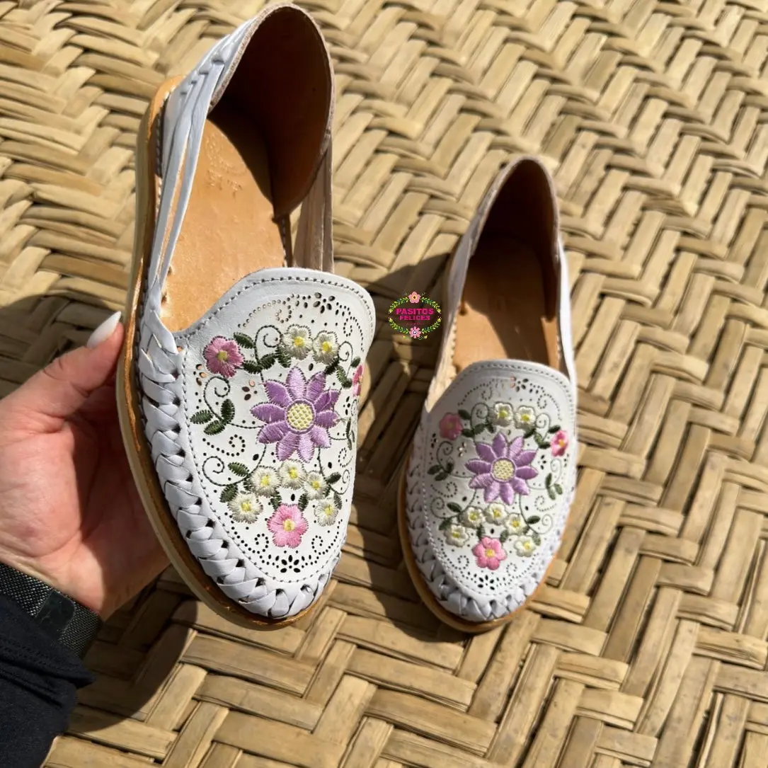 Rosaura White Embroidered Huarache Women's Slip-on Shoes with Floral Design and Comfortable Fit