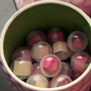 Stationary capsules Stationary capsules