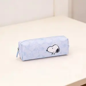 [New Arrival] Peanuts Snoopy Series Small Long Makeup Bag Light Blue Portable Cosmetic Pouch Waterproof Daily Storage Travel Toiletry Bag Cute Cartoon Fashion Bag Gift For Girls Women Fans