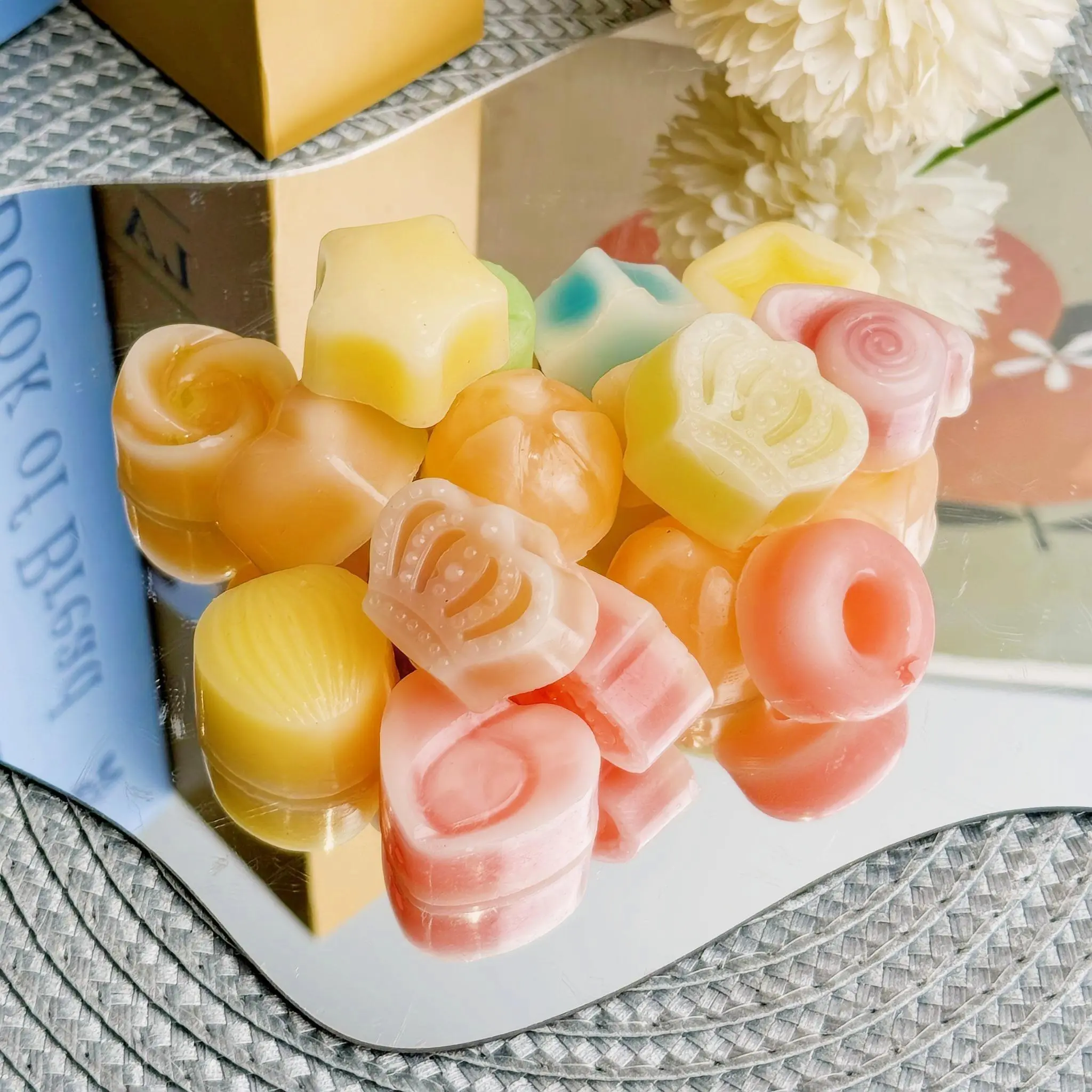 Viral Wax Bottle Candy Gift Box - 3.5 oz Old-School Mini Juice Drinks | Jelly Filled Fruit Flavored Chewing Wax Candy, Nostalgic Christmas Snack Bonbon