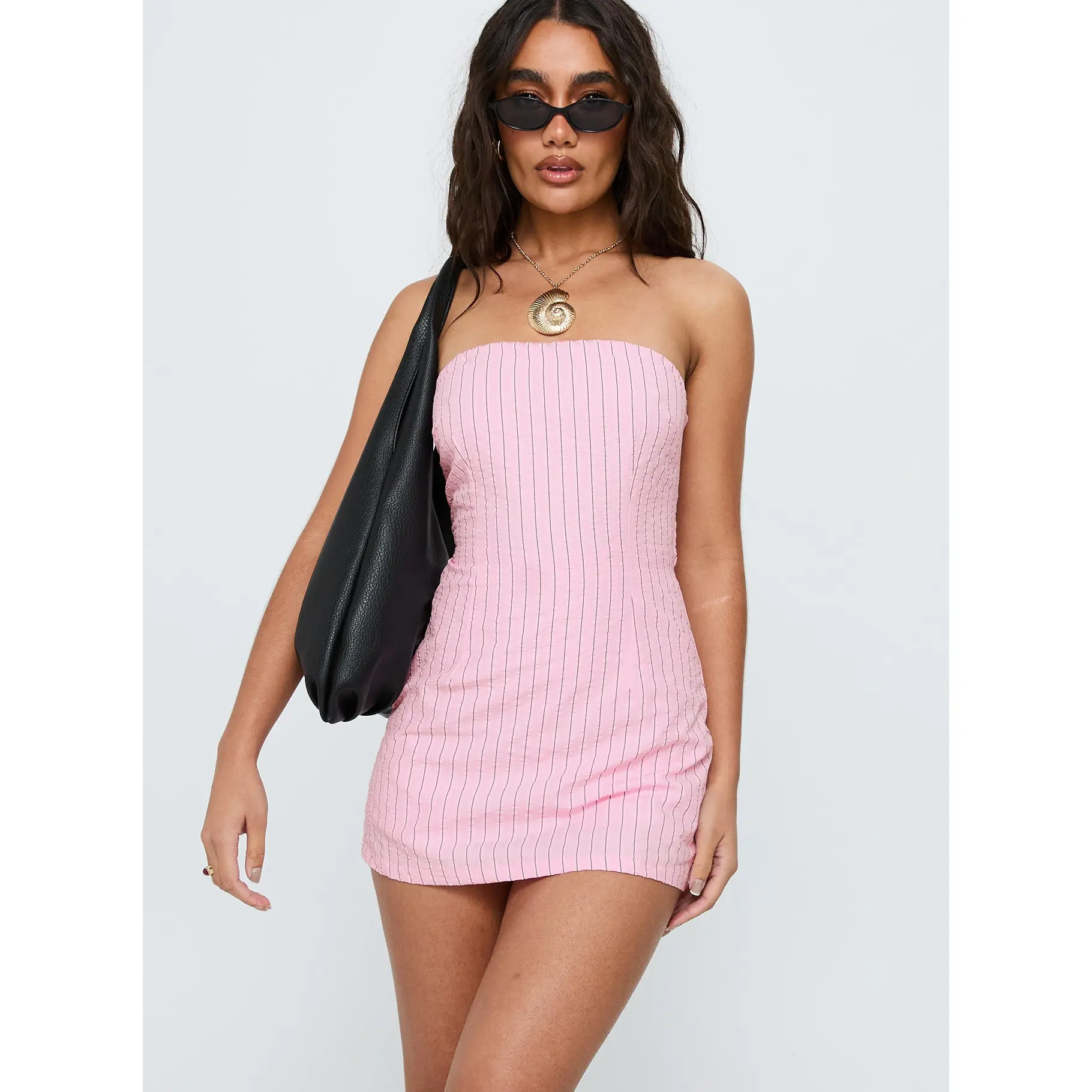 Yumiko Strapless Romper Pink