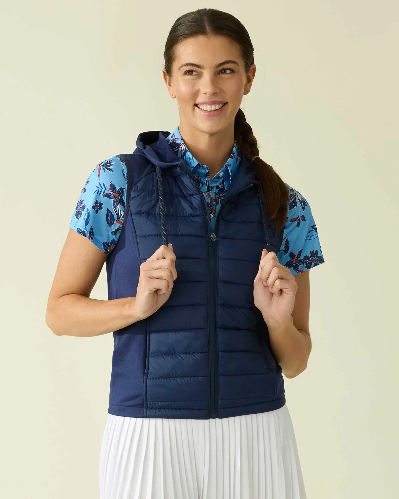 MOVEMENT PERFORMANCE HOODED PUFFER VEST
