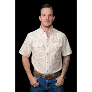 The Carson in Beige Short Sleeve Snap