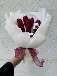 Valentine’s Tulip Crochet Flower Bouquet