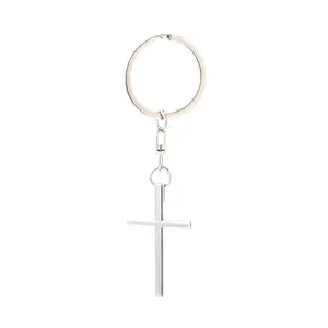 Stylish Fashionable Metal Keychain – Bag Accessory with Alloy Texture