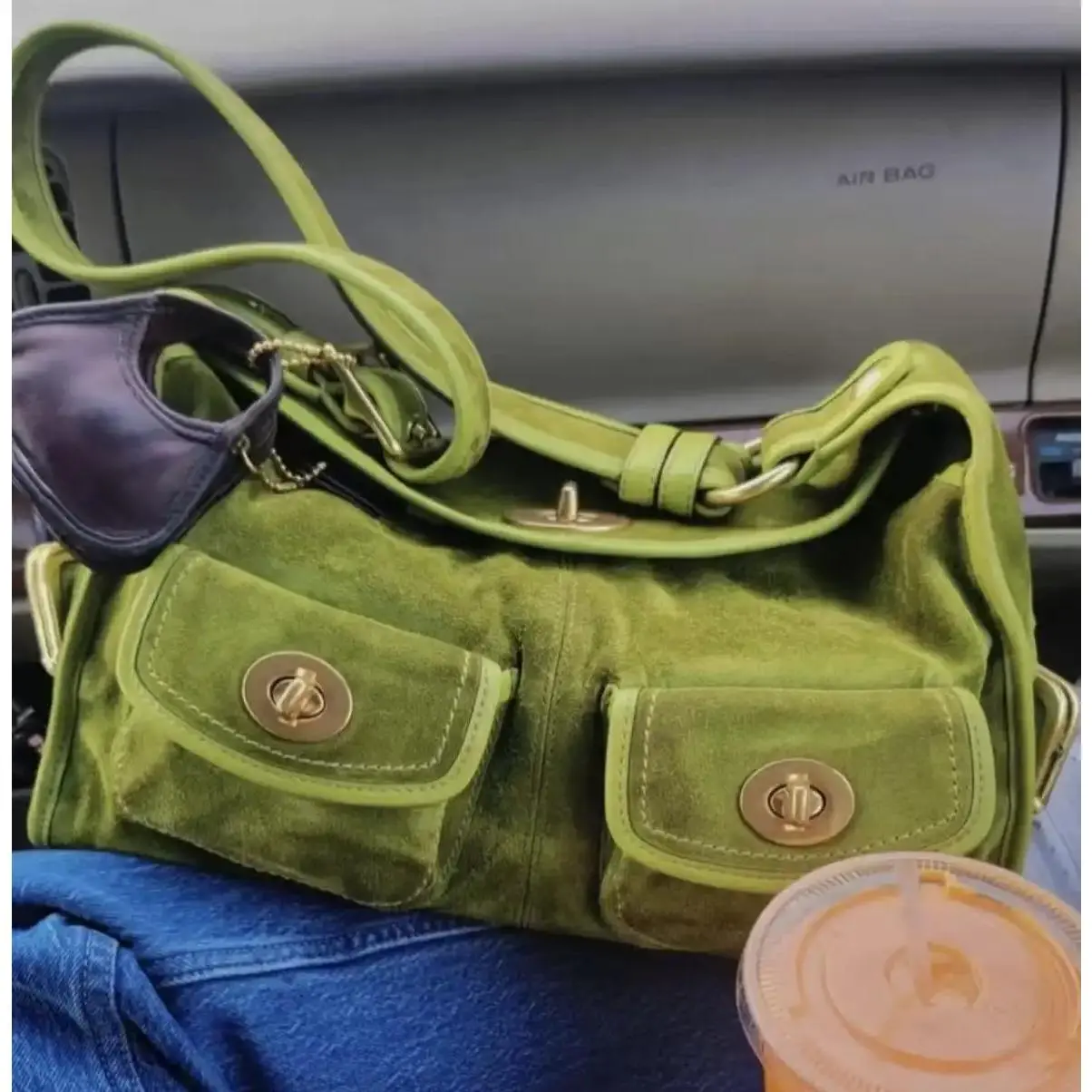 Vintage Gold-Plated Lock Multi-Pocket Single Shoulder Pillow Bag Retro Artistic Casual Wide Shoulder Strap Large haversack Bag Green crossbody  bag Pu Tote Satchel