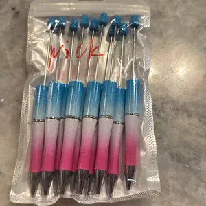 Customizable pens Customizable pens