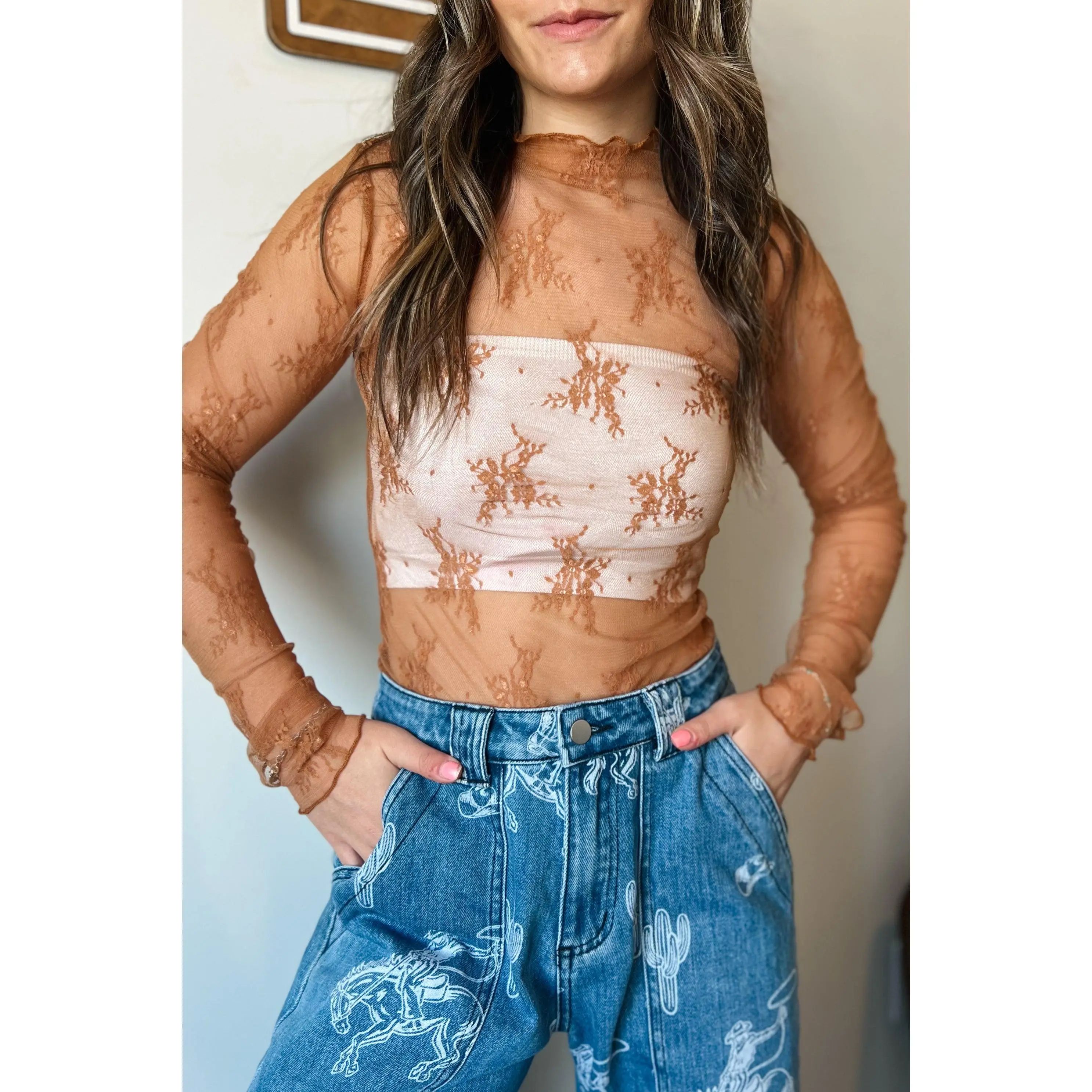 White fox yellow lace top and skirt - TikTok Shop