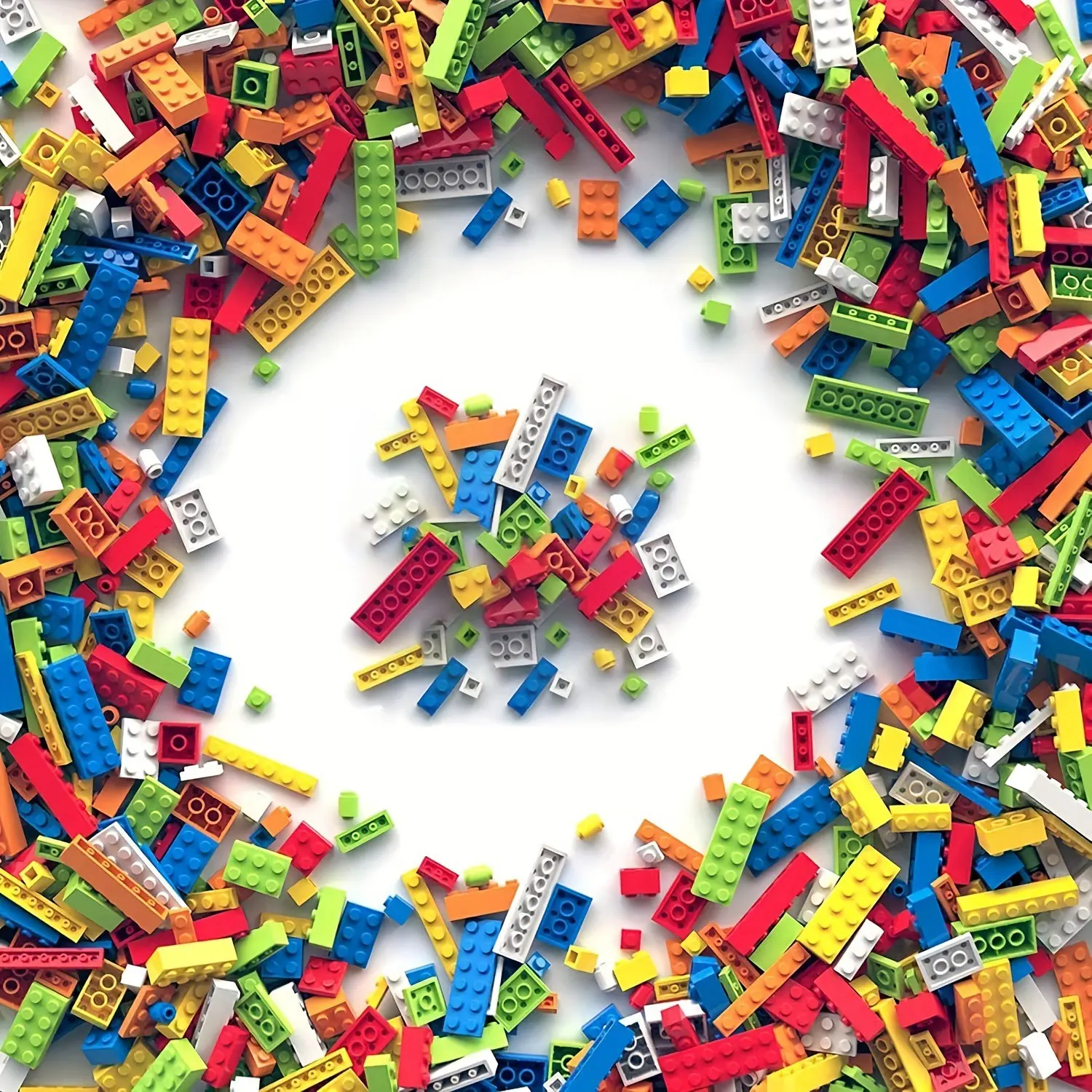 TOOUEE 300/100400/600 Pieces Building Bricks, Plastic Building Blocks, Creative Building Blocks, Classic Bulk Small Blocks in Random Color, Mixed Shape Classic Building Bricks Set, Building Blocks Compatible with All Major Brands