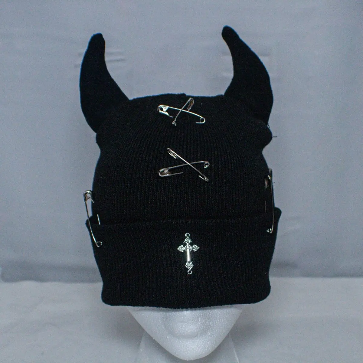 Devil horn beanie