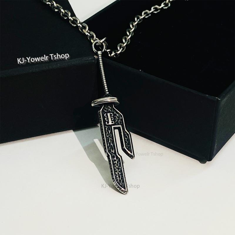 Toji Fushiguro Cosplay Pendant Necklace Jujutsu Kaisen Inverted Spear of Heaven Jewelry Unique Anime Party Accessories & Gifts(Chain length25mm) Toji Fushiguro Cosplay Pendant Necklace Jujutsu Kaisen Inverted Spear of Heaven Jewelry Unique Anime Party Accessories & Gifts(Chain length25mm)