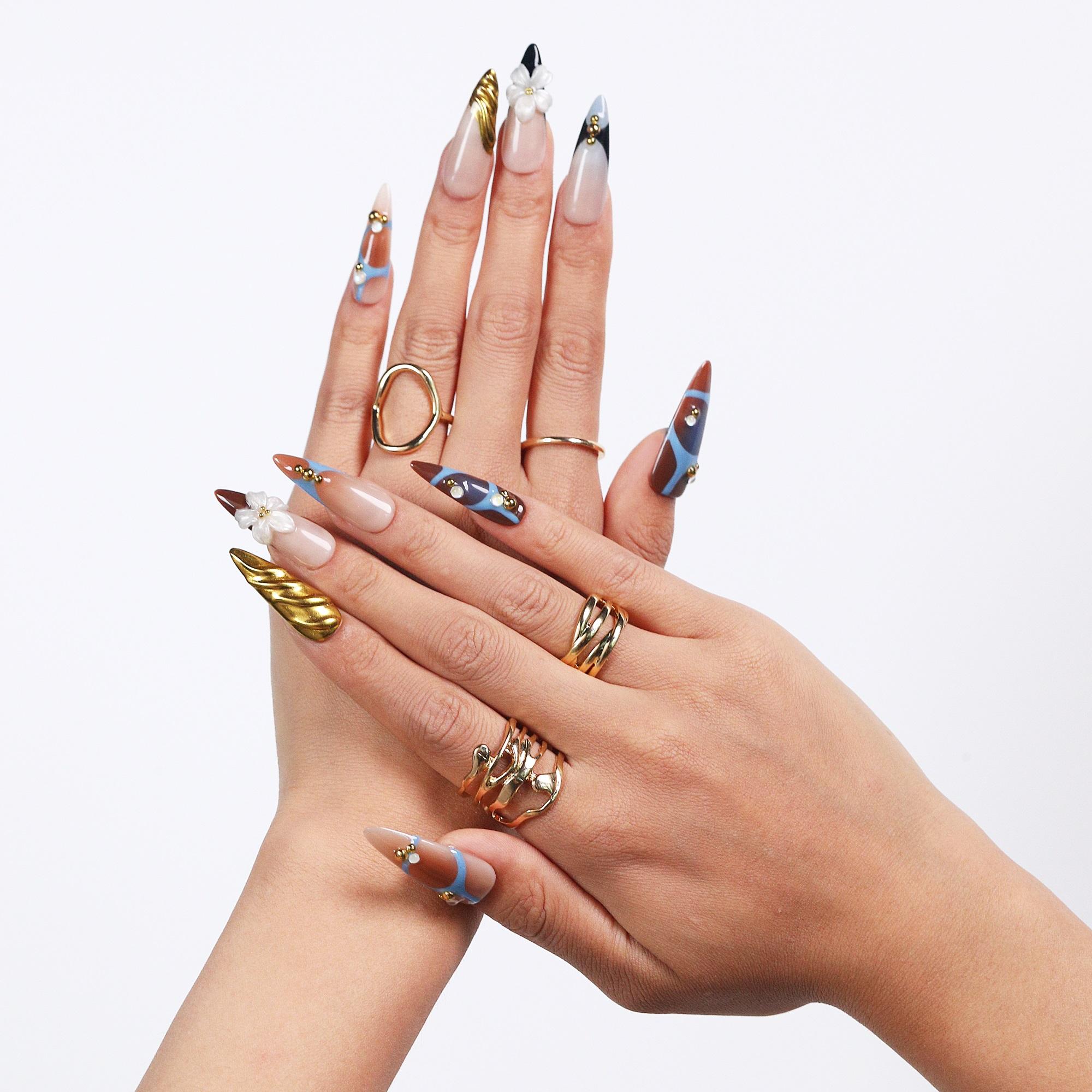 NailVesta STILETTO COLLECTION – 100% Handcrafted 3D Press-On Nails | Reusable, Long-Lasting, Salon-Quality