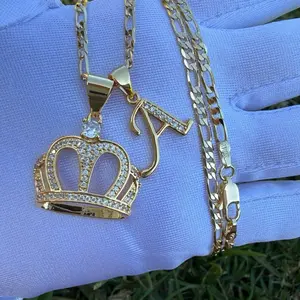 Crown necklace with letter pedant and chain