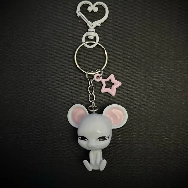 Mullo! Mouse Character Keychain with Clip - White Design, Pink Star Detail, Includes Clip Attachment, Customizable Keychain Options Available