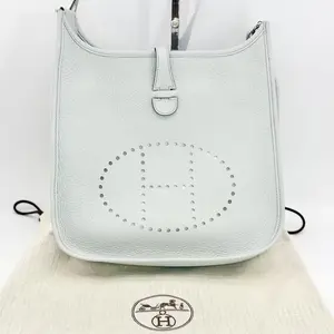 Pre-owned HERMÈS Leather Crossbody Bags Evelyne Bag Clemence PM