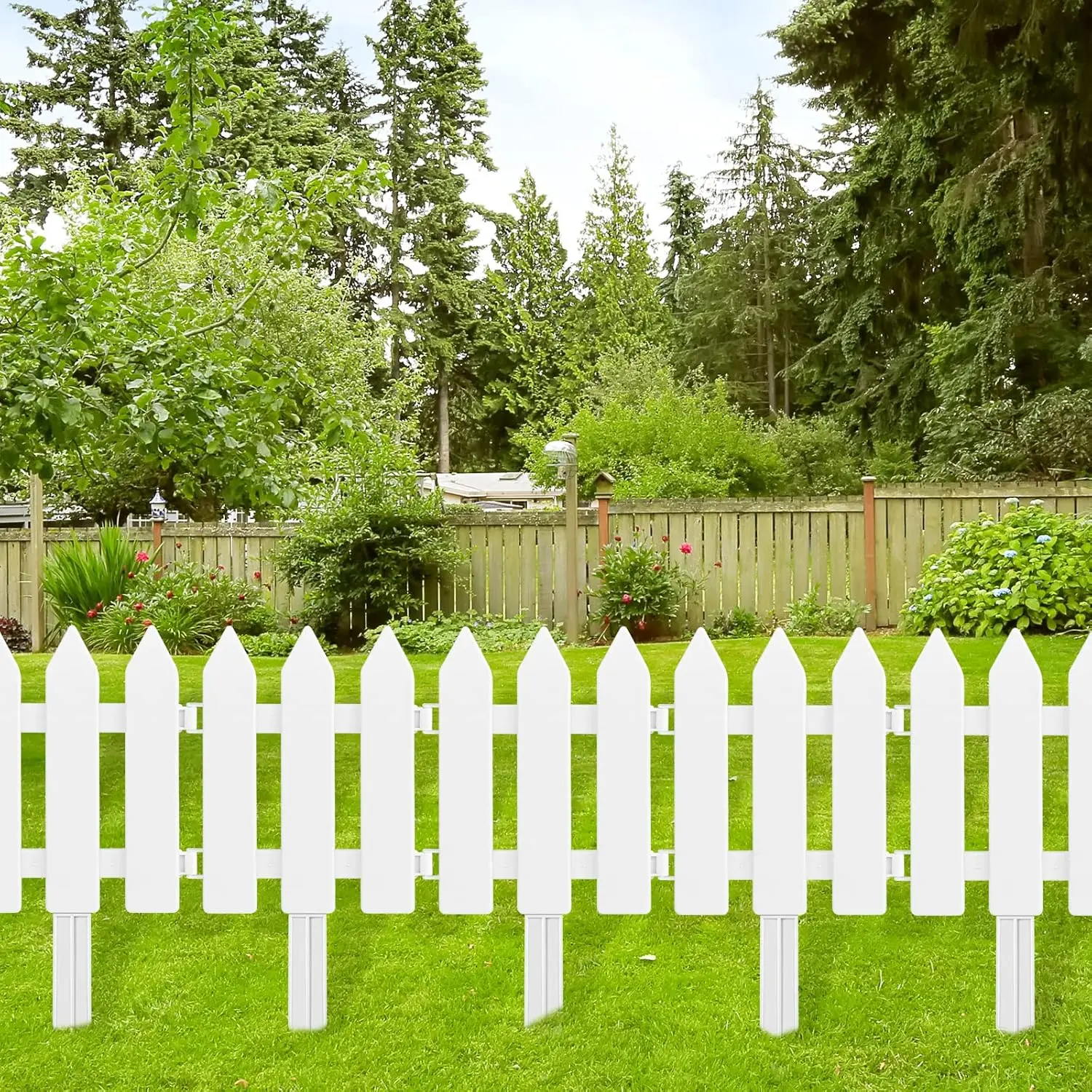 Garden Fence with 12 Pieces Fence Insert White Plastic Fence Garden Picket Fence Edgings Lawn Flowerbeds Plant Borders Decorative Garden Yard (12) Garden Fence Set