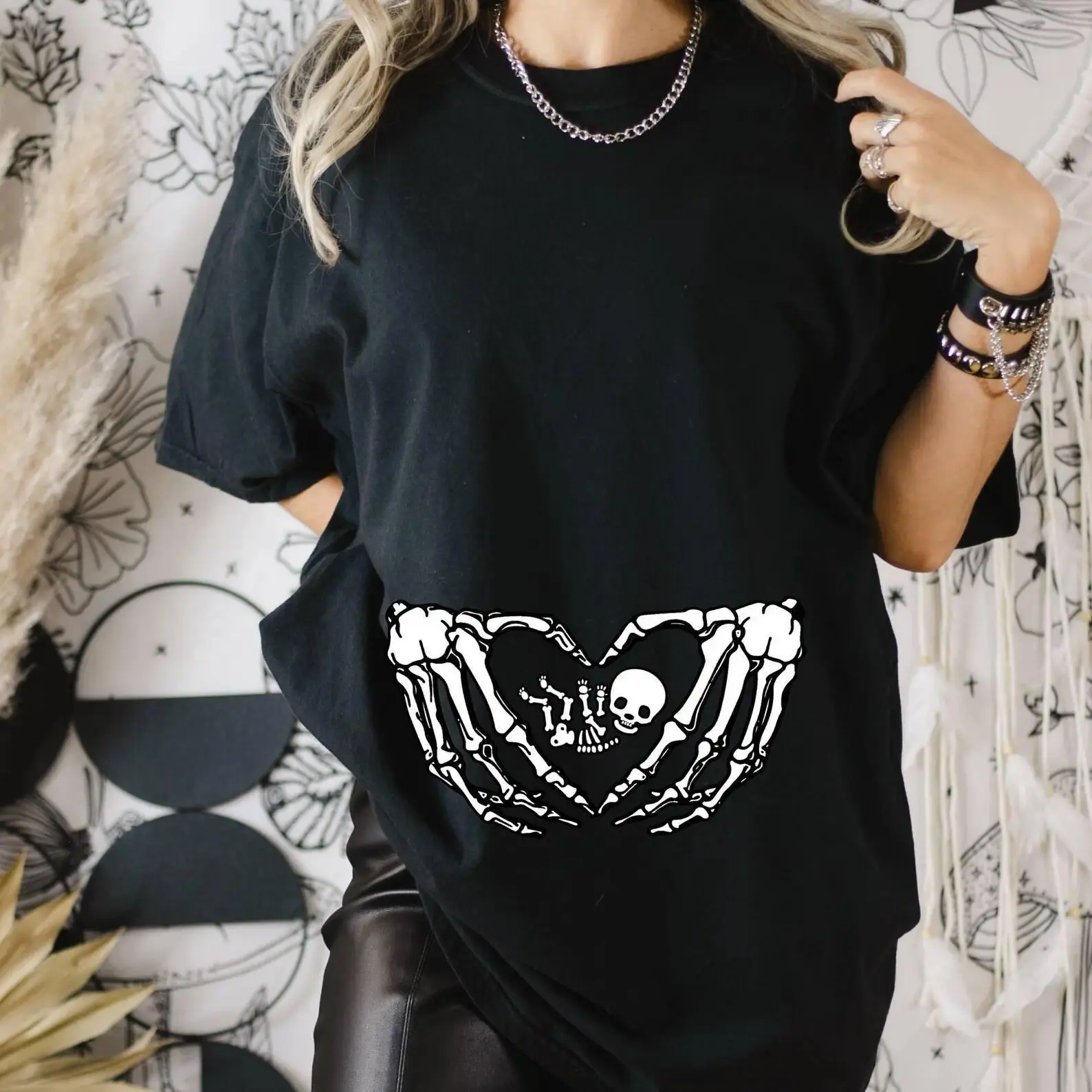Pregnant Skeleton Shirt, Skeleton Baby Halloween Maternity Shirt, Pregnancy Mom Gift Maternity Shirt With Baby Skeleton AM0022TD