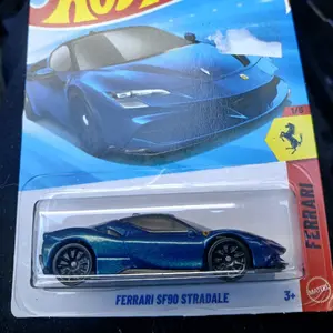 Hot Wheels FERRARI SF90 STRADALE