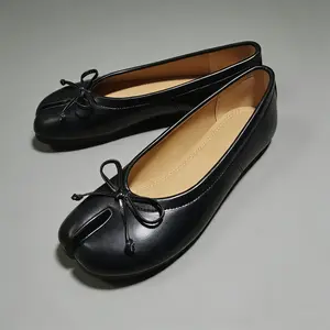 Tabi Split-Toed Shoes Pig's Foot Women's Dance Ballet Flats 2026 New Niche Pleated Flat-Sole Ballerina Shoes - Ballerinashoes Footwear
