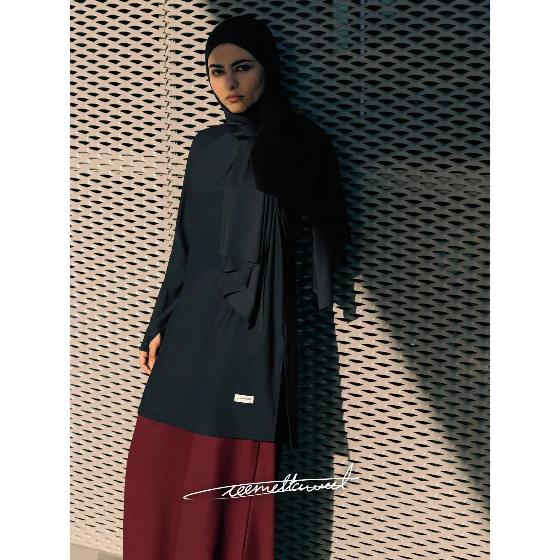 GLOWMODE X Reem Modest TENCEL Modal City Sweetheart Silky-Smooth Lightweight Sweat-Wicking Side-Split Hem Mid-Length Long-Sleeve Crewneck Daily Casual Wear