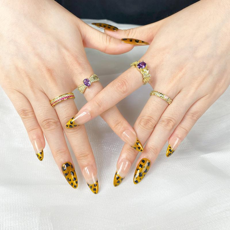 Reusable Press-On Nails Glossy Gel Finish Short Coffin Almond Easy Apply Remove Strong Hold Nail Kit for DIY Home Manicure with Nail File Glue and Storage Box