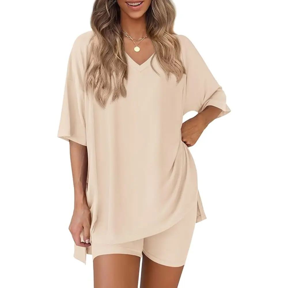 V-Neck Beige