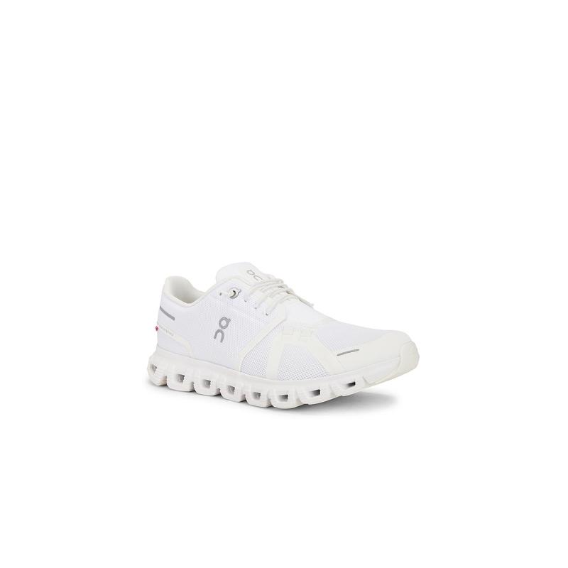 On Cloud 6 Sneakers in White